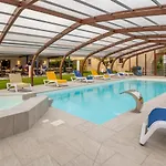 호텔 Logis Restaurant Le Clos Fleuri 카스텔나우다리
