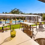 Logis Restaurant Le Clos Fleuri