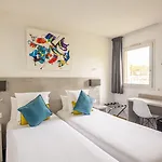 Logis Restaurant Le Clos Fleuri 3* 카스텔나우다리