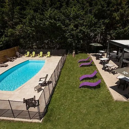 فندق Logis Restaurant Le Clos Fleuri كاستيلنوداري
