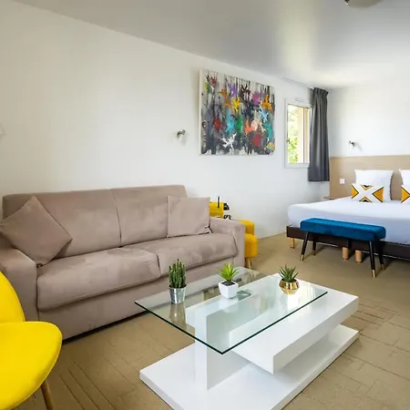 Clos Fleuri 3* Castelnaudary