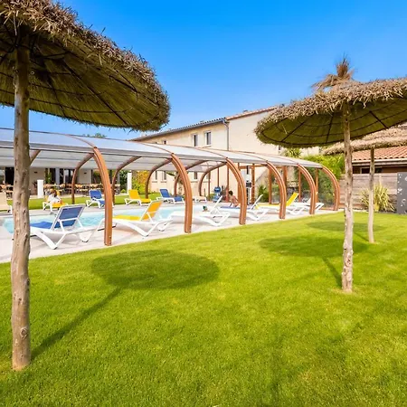 Logis Restaurant Le Clos Fleuri 3* 카스텔나우다리