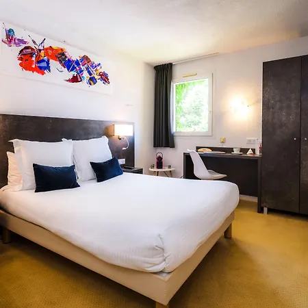 Logis Restaurant Le Clos Fleuri Hotel