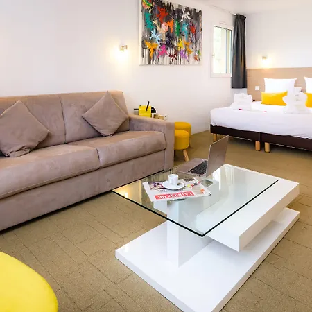 Clos Fleuri 3* Castelnaudary