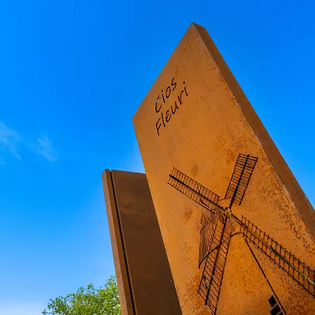 Clos Fleuri Hotel 3*