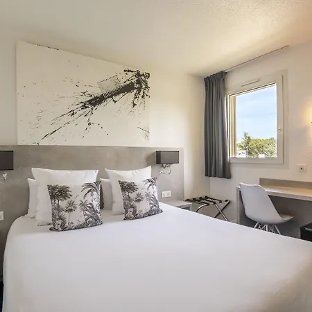 Logis Restaurant Le Clos Fleuri Hotel