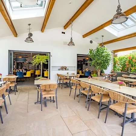Logis Restaurant Le Clos Fleuri Castelnaudary