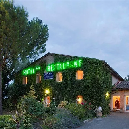 Logis Restaurant Le Clos Fleuri Hotel 3*