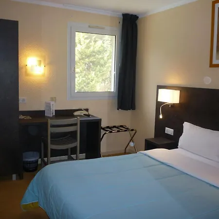 Logis Restaurant Le Clos Fleuri Hotel Castelnaudary